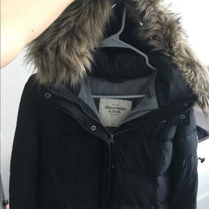 Women’s Abercrombie and fitch black jacket